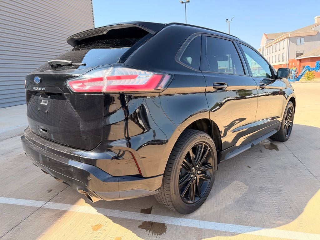 2021 Ford Edge ST Line
