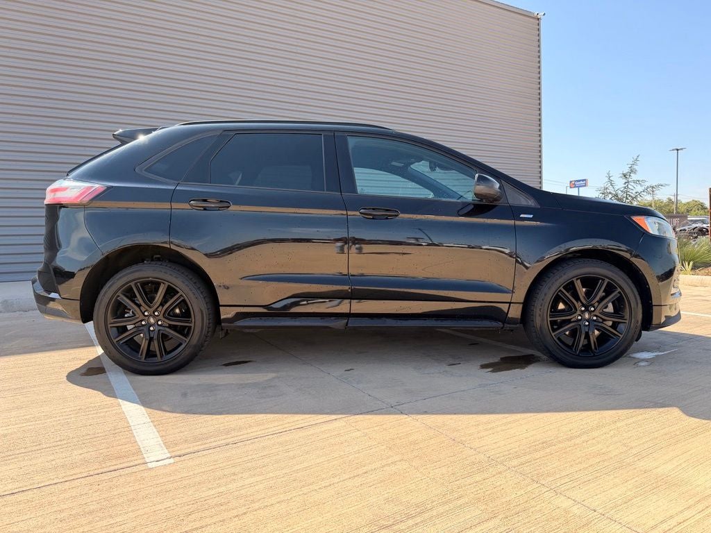 2021 Ford Edge ST Line
