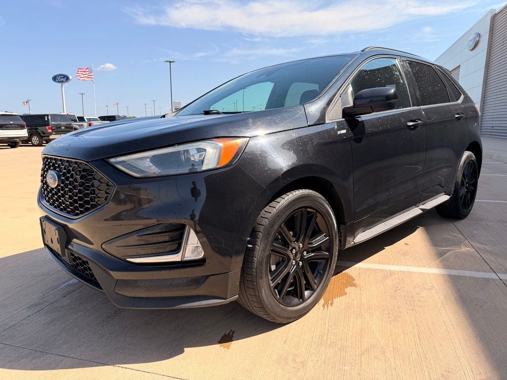 2021 Ford Edge ST Line