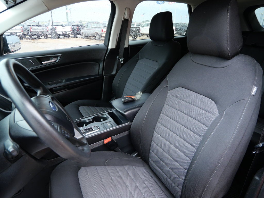 2022 Ford Edge SE AWD | Black Appearance Pkg
