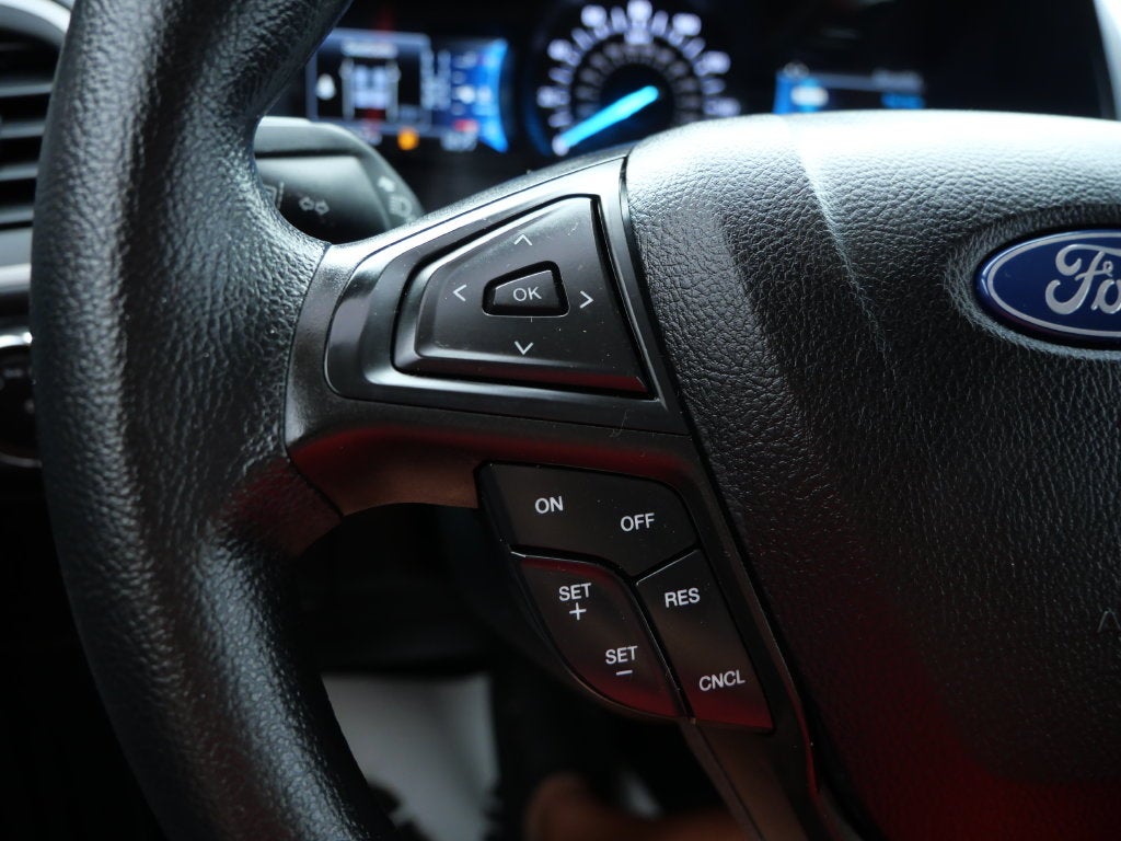 2022 Ford Edge SE AWD | Black Appearance Pkg