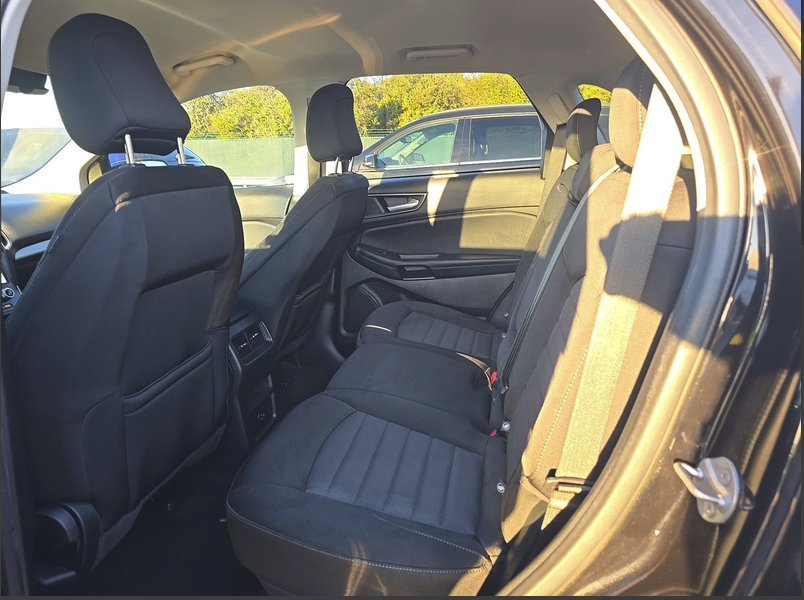 2022 Ford Edge SE AWD | Black Appearance Pkg