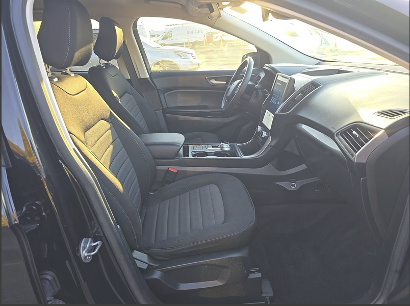2022 Ford Edge SE AWD | Black Appearance Pkg