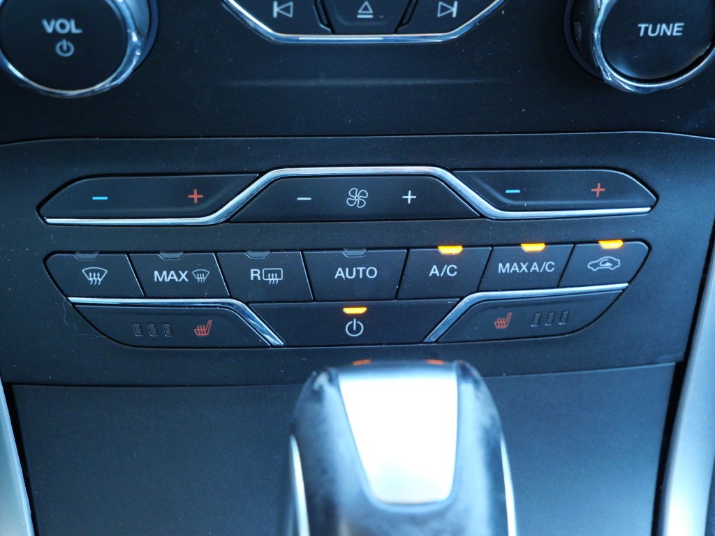 2016 Ford Edge SEL AWD | Technology Pkg