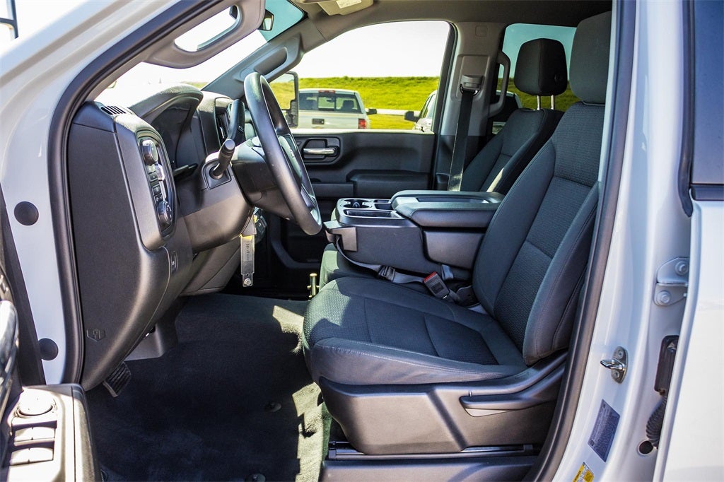 2023 Chevrolet Silverado 2500HD Custom