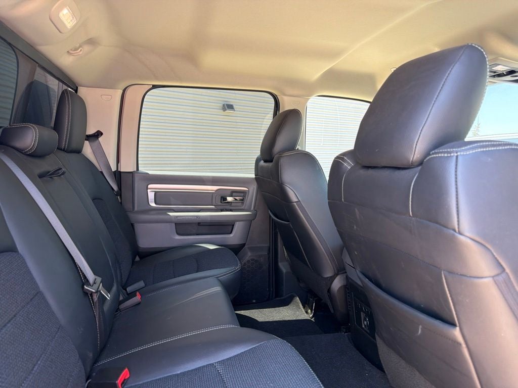2018 RAM 2500 Big Horn 4WD | Silver Edition