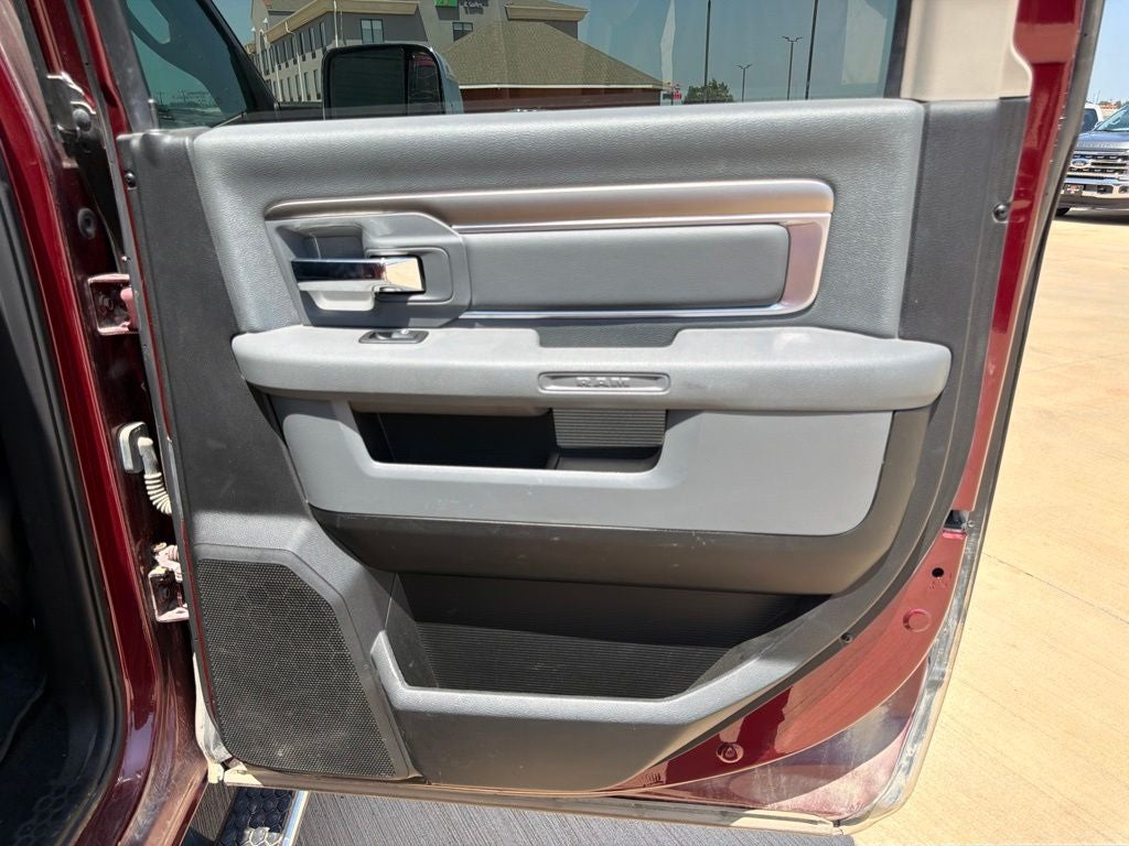 2018 RAM 2500 Big Horn 4WD | Silver Edition