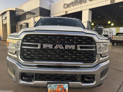 2024 RAM 3500 SLT