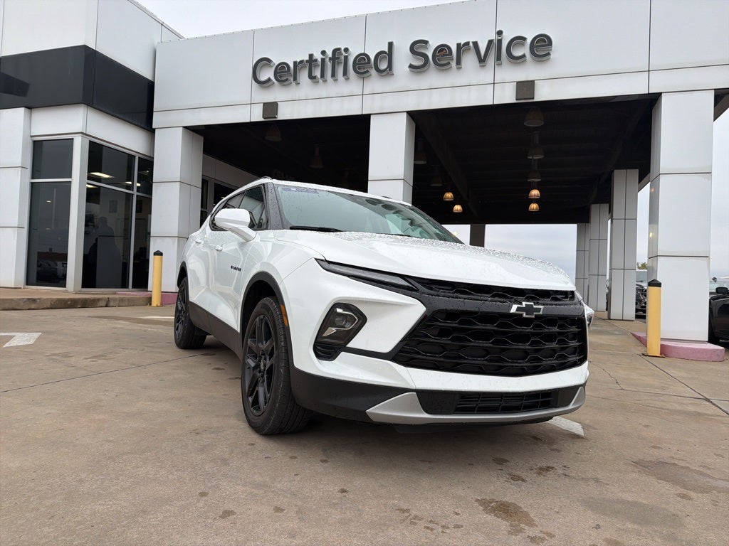 2023 Chevrolet Blazer 2.0T 2LT FWD's photo