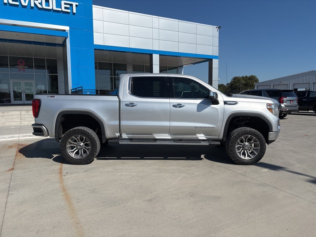 2021 GMC Sierra 1500 SLT
