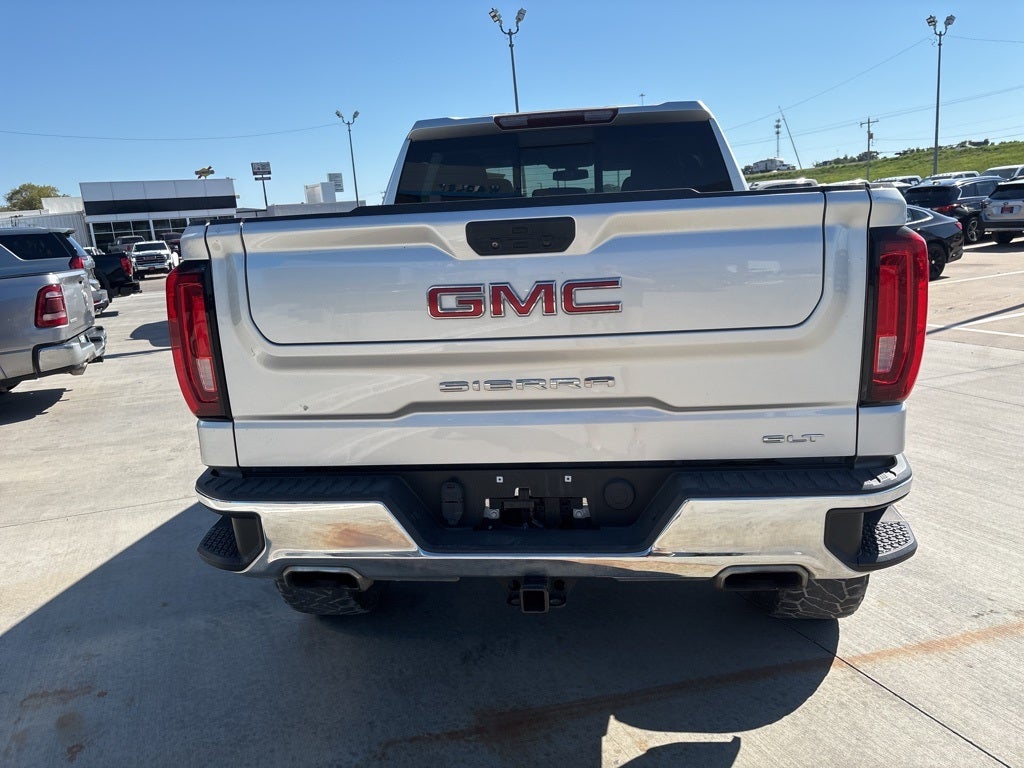 2021 GMC Sierra 1500 SLT