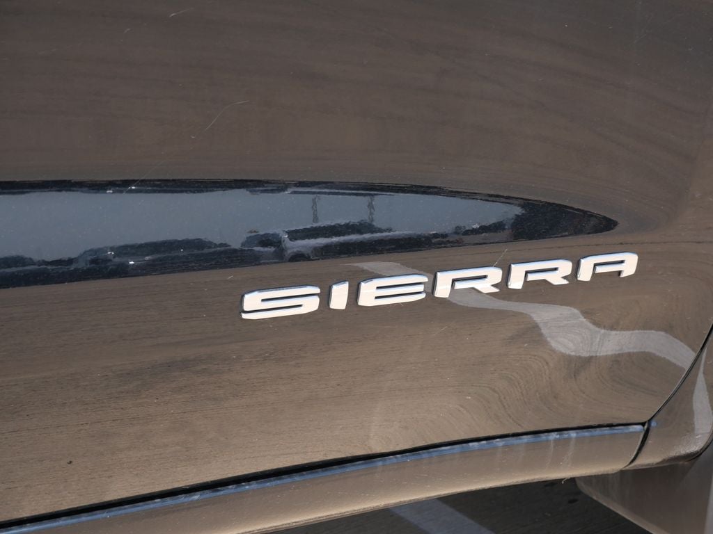 2025 GMC Sierra 1500 SLT 4WD | 5.3L V8