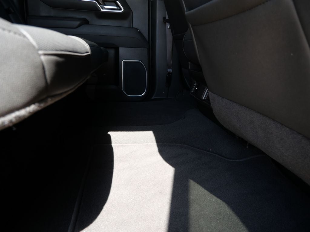 2025 GMC Sierra 1500 SLT 4WD | 5.3L V8