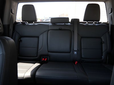 2025 GMC Sierra 1500 SLT 4WD | 5.3L V8