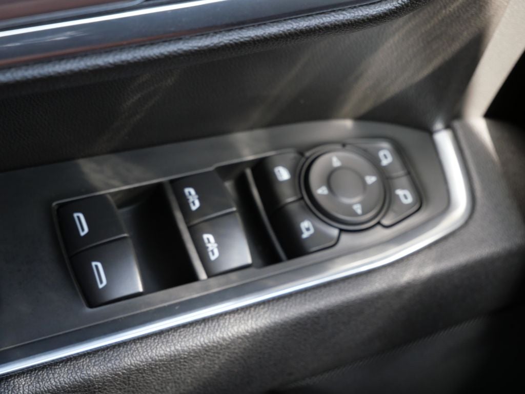 2025 GMC Sierra 1500 SLT 4WD | 5.3L V8