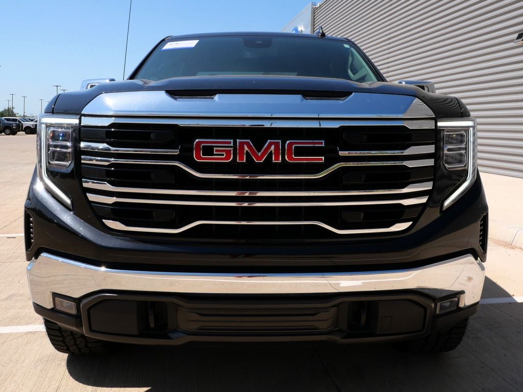 2025 GMC Sierra 1500 SLT 4WD | 5.3L V8