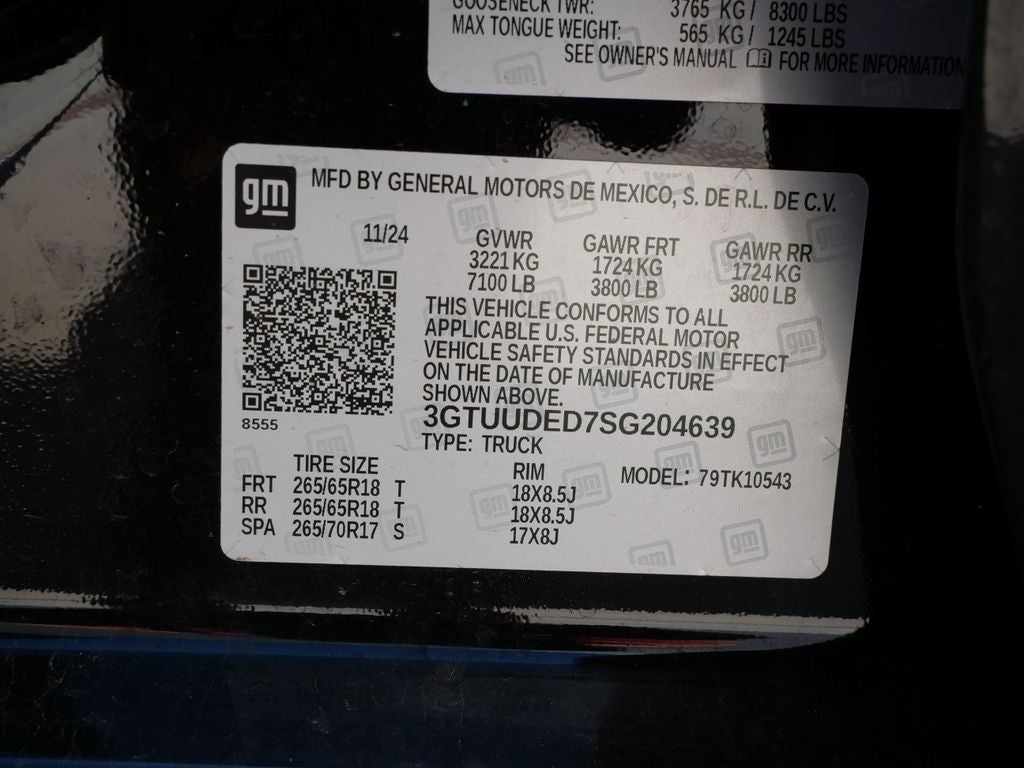 2025 GMC Sierra 1500 SLT 4WD | 5.3L V8