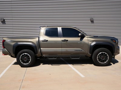 2025 Toyota Tacoma Hybrid TRD Off Road