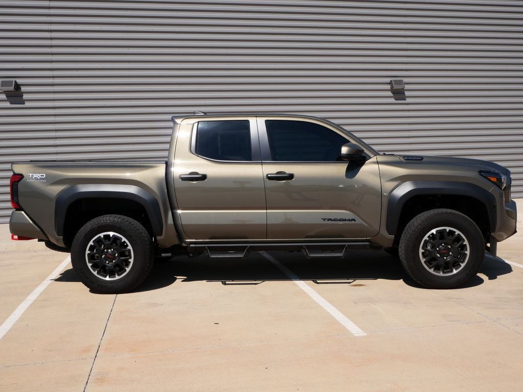 2025 Toyota Tacoma Hybrid TRD Off Road