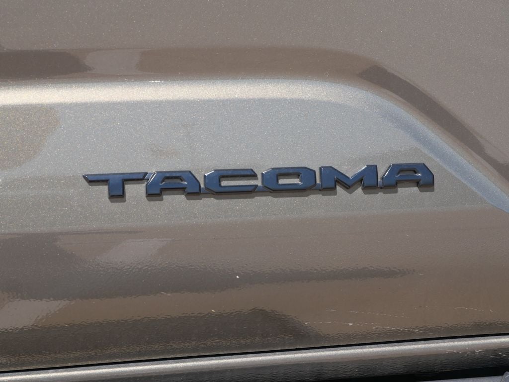 2025 Toyota Tacoma Hybrid TRD Off Road