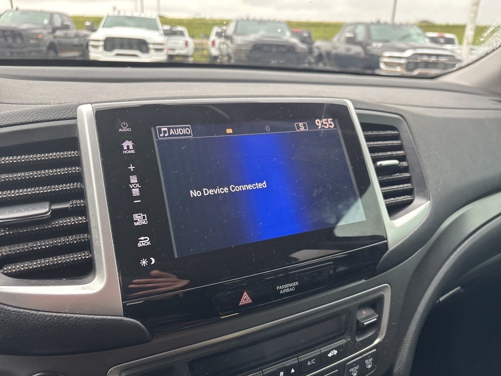 2017 Honda Pilot EX-L w/Rear Entertainment System