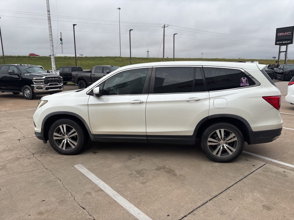 2017 Honda Pilot EX-L w/Rear Entertainment System