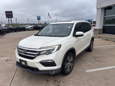 2017 Honda Pilot EX-L w/Rear Entertainment System