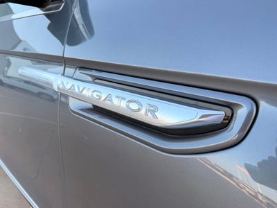 2021 Lincoln Navigator Reserve 4WD | Luxury Pkg
