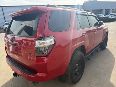 2022 Toyota 4Runner SR5