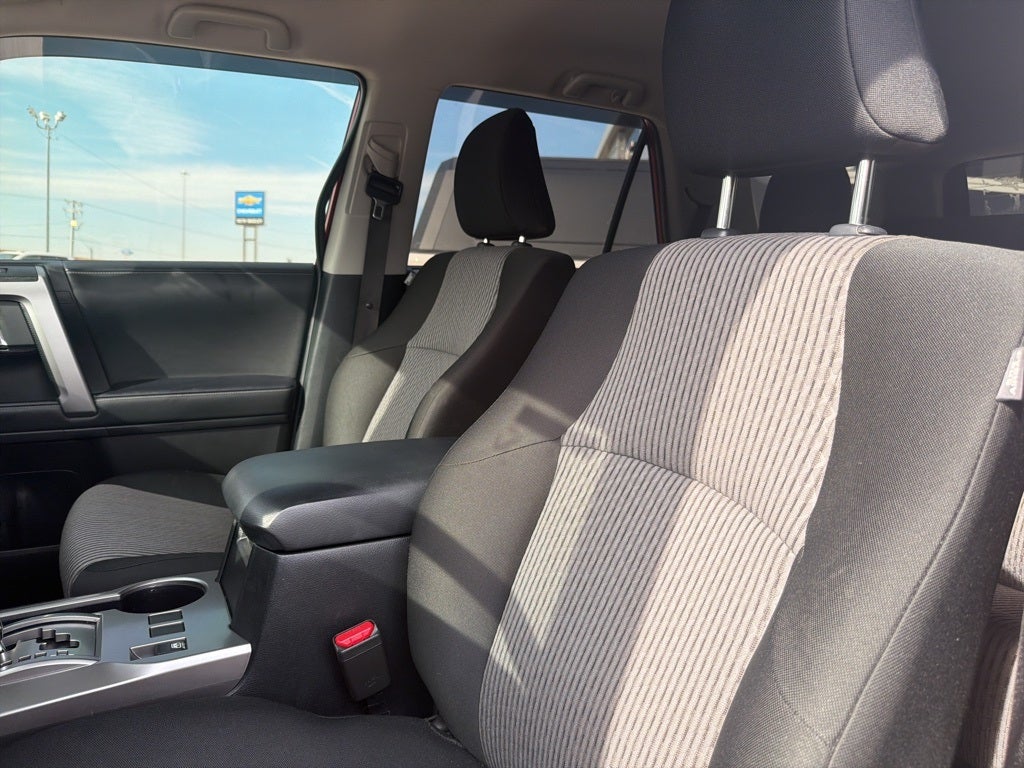 2022 Toyota 4Runner SR5