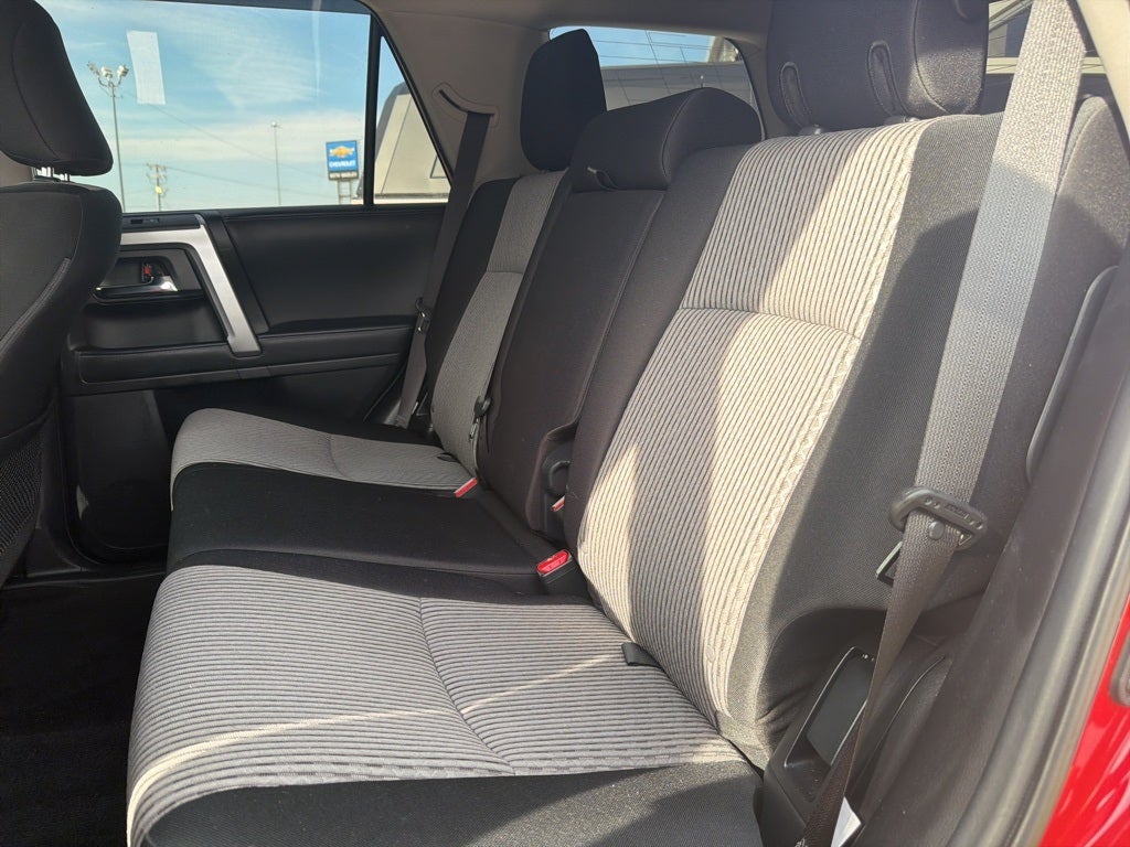 2022 Toyota 4Runner SR5