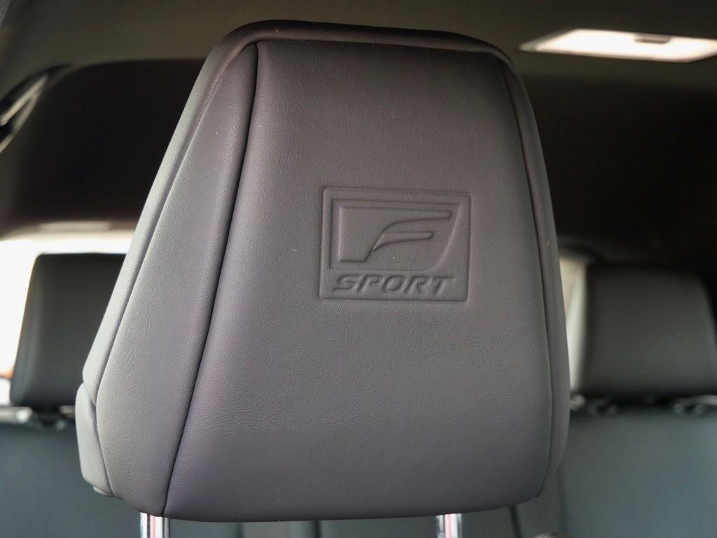 2023 Lexus UX 250h F SPORT Handling