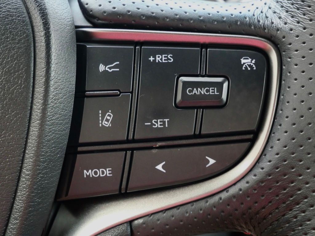 2023 Lexus UX 250h F SPORT Handling