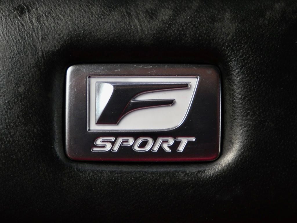 2023 Lexus UX 250h F SPORT Handling