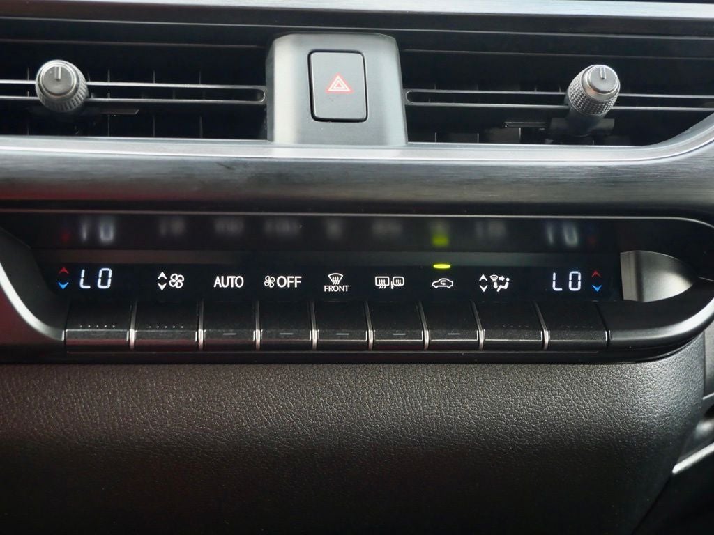 2023 Lexus UX 250h F SPORT Handling