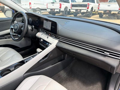 2024 Hyundai Elantra Limited