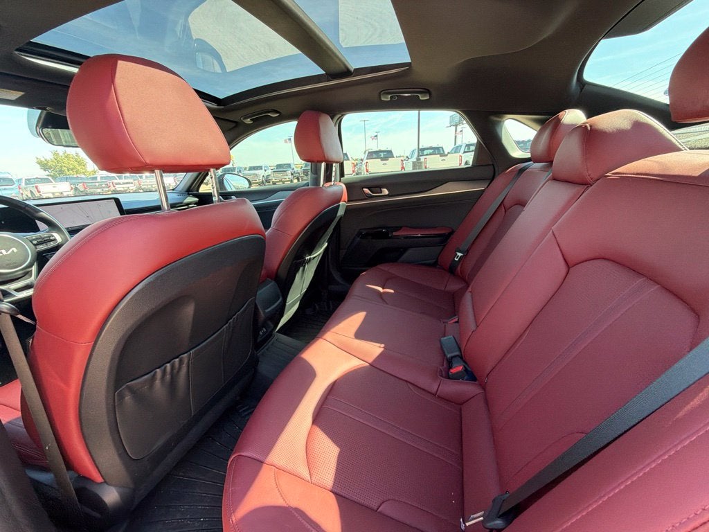 2025 Kia K5 GT-Line
