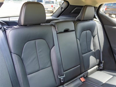 2023 Volvo XC40 B5 Plus Bright Theme