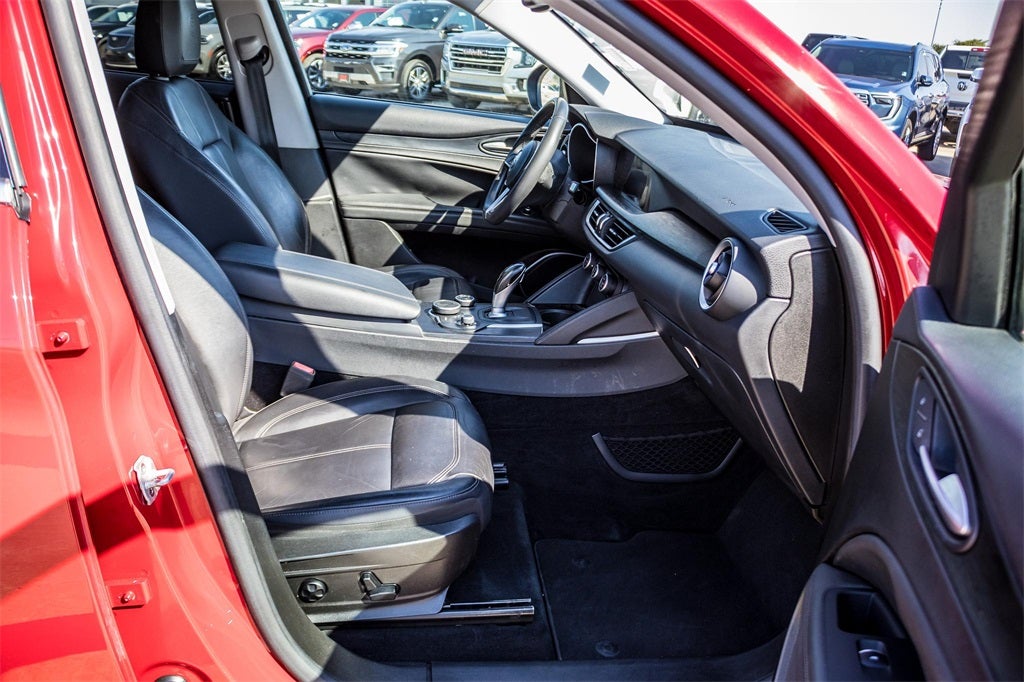 2018 Alfa Romeo Stelvio Base