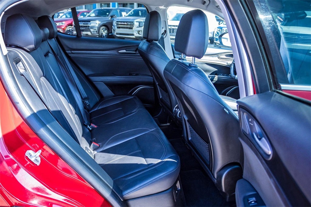 2018 Alfa Romeo Stelvio Base