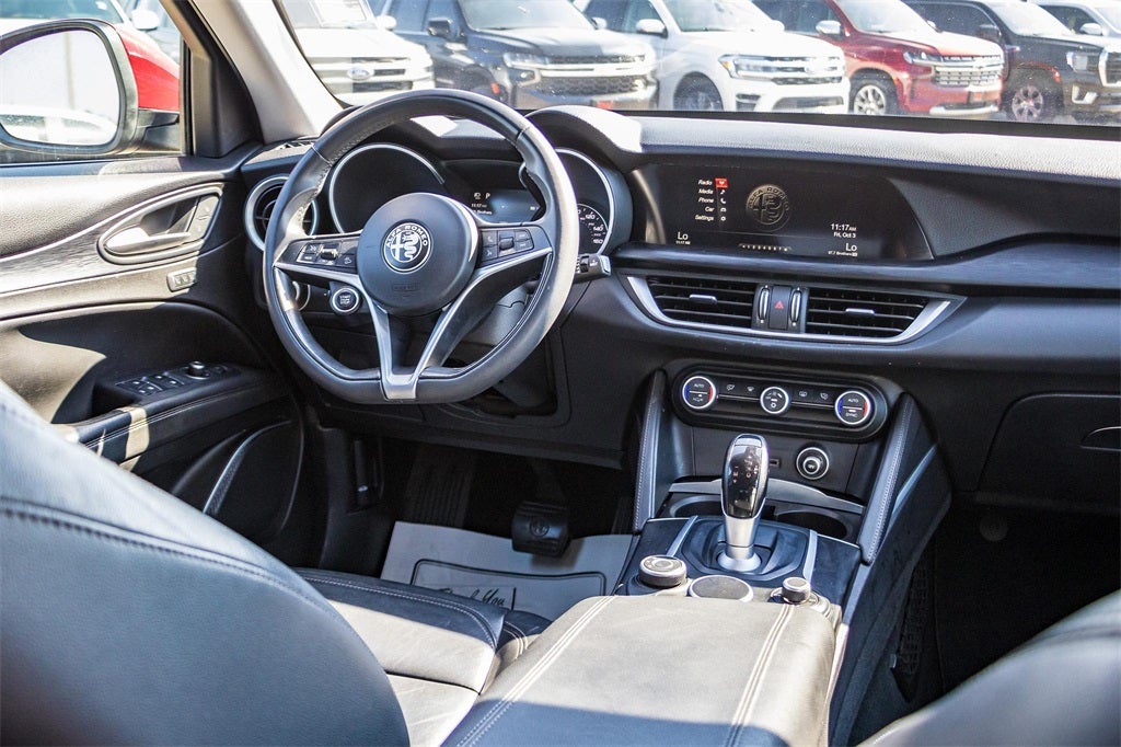 2018 Alfa Romeo Stelvio Base