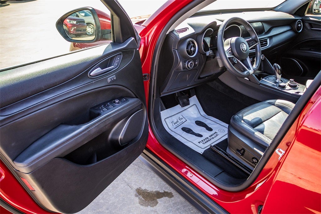 2018 Alfa Romeo Stelvio Base