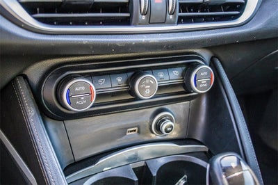 2018 Alfa Romeo Stelvio Base