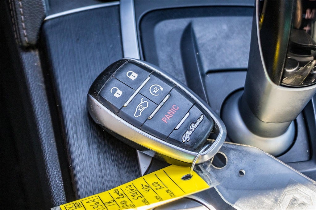 2018 Alfa Romeo Stelvio Base